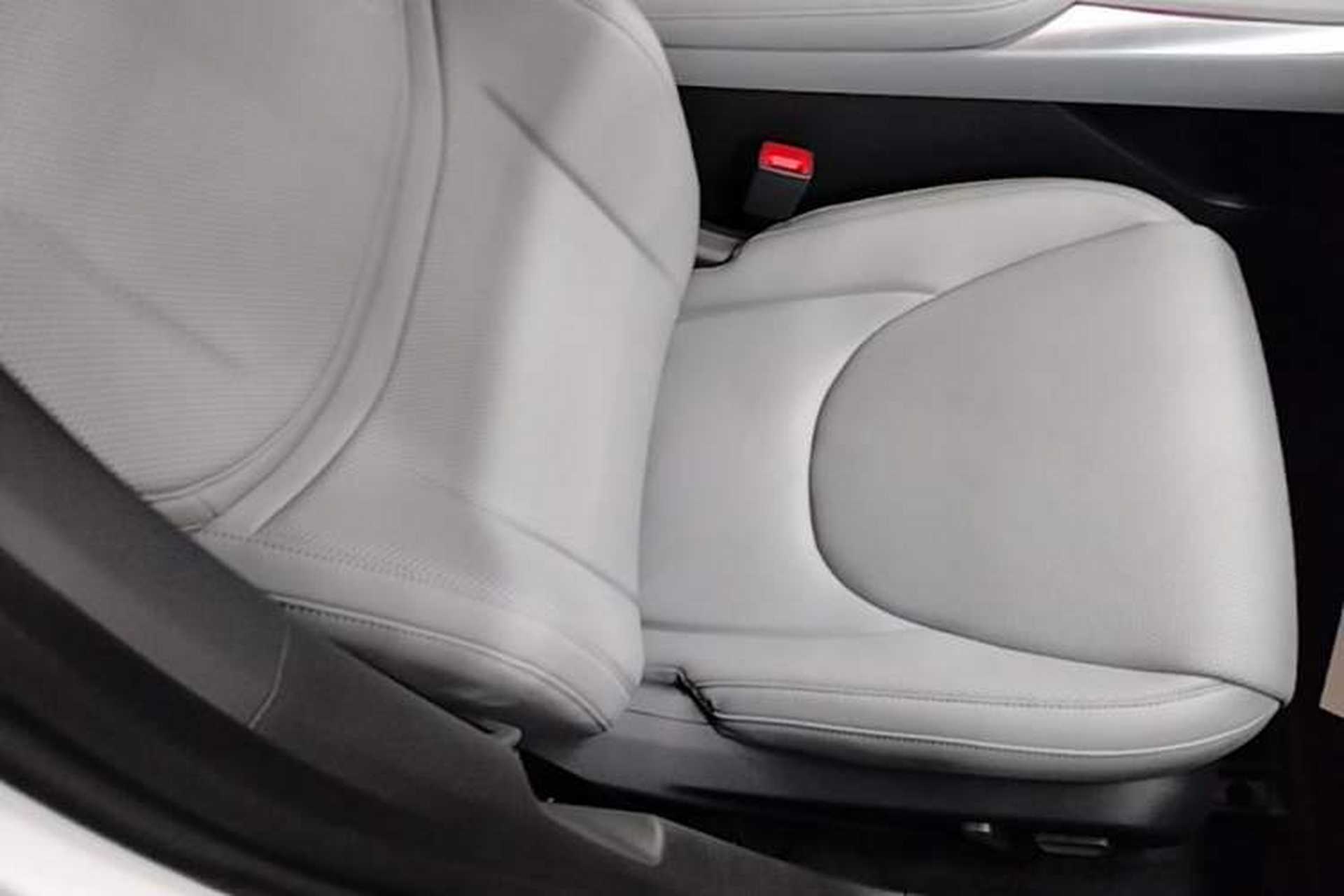Used XPeng MONA M03 2025 620 Ultra-Long Range Plus Right Front Seat
