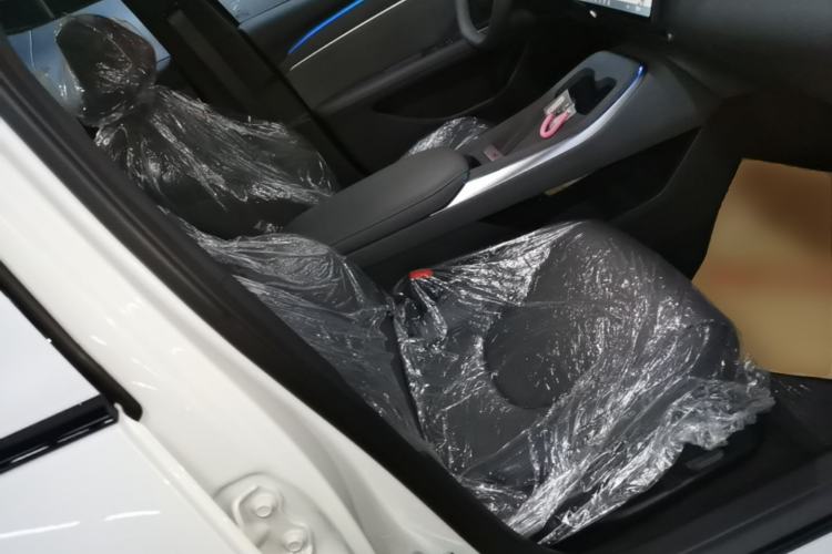 Used XPeng MONA M03 2025 515 Long-Range Plus Right Front Seat