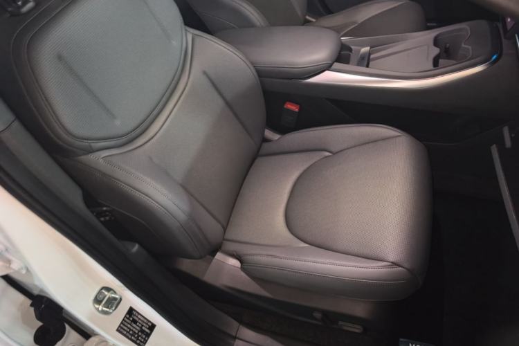 Used XPeng MONA M03 2025 600 with Ultra-Long Range Max Right Front Seat