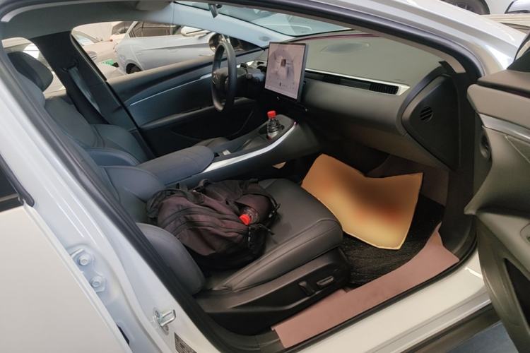 Used XPeng MONA M03 2025 515 Long-Range Plus Right Front Seat