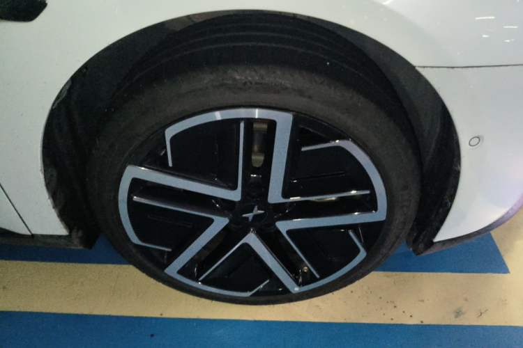 Used XPeng MONA M03 2025 600 with Ultra-Long Range Max Right Front Wheel Hub