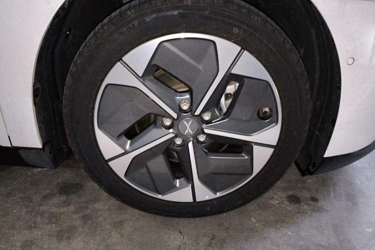 Used XPeng MONA M03 2025 515 Long-Range Plus Right Front Wheel Hub