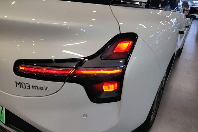 Used XPeng MONA M03 2025 600 with Ultra-Long Range Max Right Rear Taillight