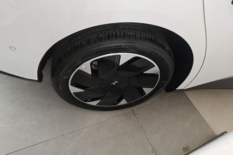 Used XPeng MONA M03 2025 600 with Ultra-Long Range Max Right Rear Wheel Hub