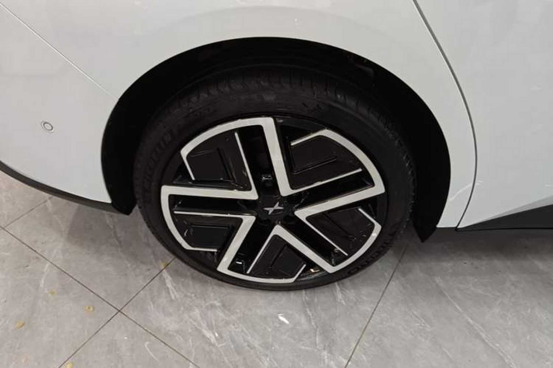 Used XPeng MONA M03 2025 600 with Ultra-Long Range Max Right Rear Wheel Hub
