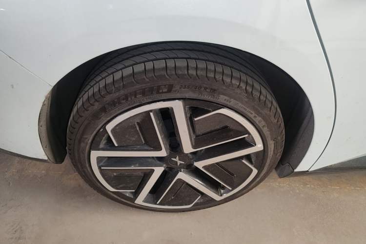 Used XPeng MONA M03 2025 600 with Ultra-Long Range Max Right Rear Wheel Hub