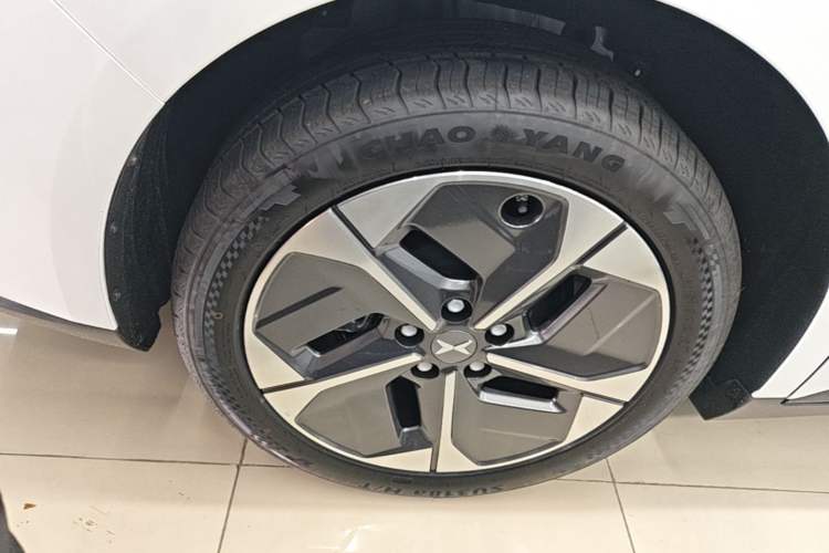 Used XPeng MONA M03 2025 515 Long-Range Plus Right Rear Wheel Hub