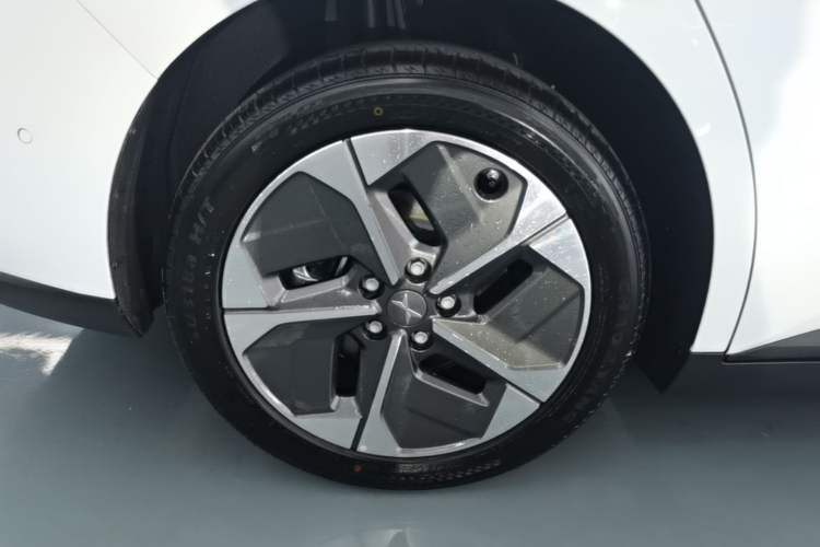 Used XPeng MONA M03 2025 515 Long-Range Plus Right Rear Wheel Hub