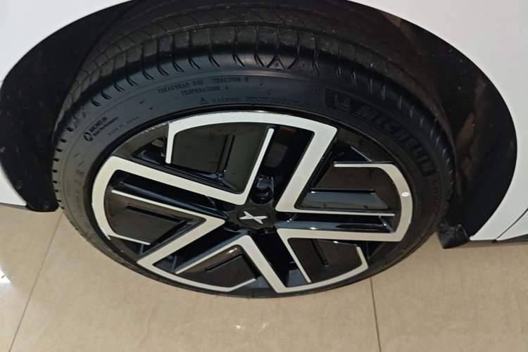 Used XPeng MONA M03 2025 600 with Ultra-Long Range Max Right Rear Wheel Hub