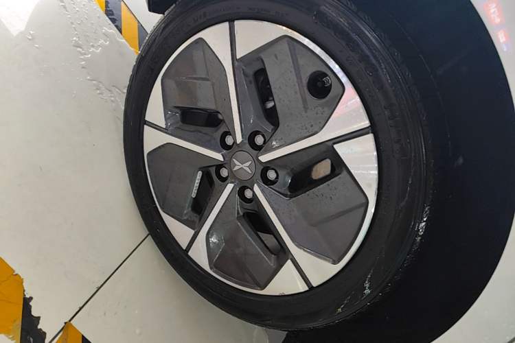 Used XPeng MONA M03 2025 515 Long-Range Plus Right Rear Wheel Hub