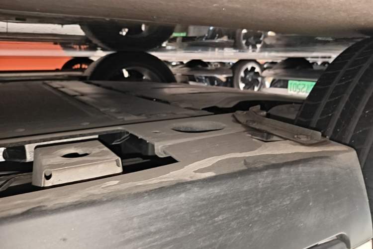 Used XPeng MONA M03 2025 502 Long-Range Max Right Side Sill