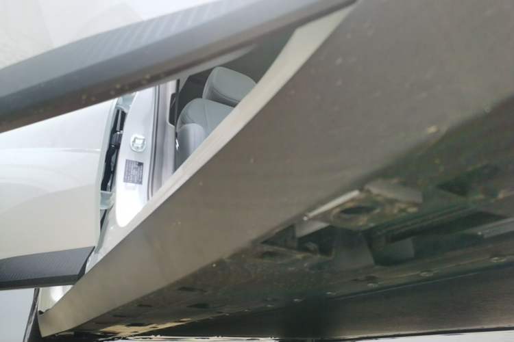 Used XPeng MONA M03 2025 502 Long-Range Max Right Side Sill