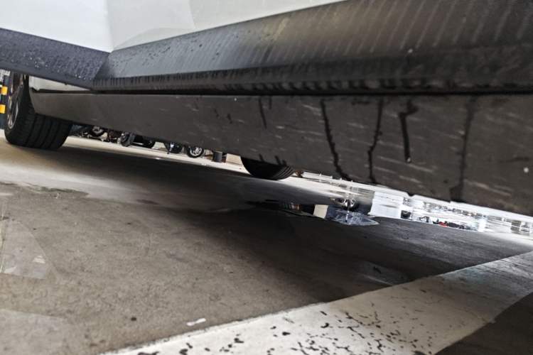 Used XPeng MONA M03 2025 502 Long-Range Max Right Side Sill