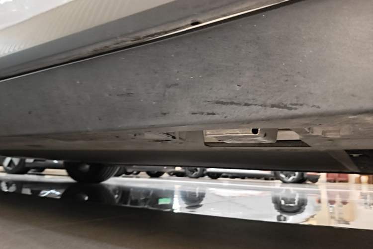 Used XPeng MONA M03 2025 600 with Ultra-Long Range Max Right Side Sill