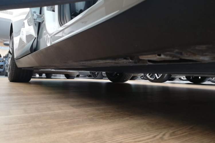 Used XPeng MONA M03 2025 600 with Ultra-Long Range Max Right Side Sill