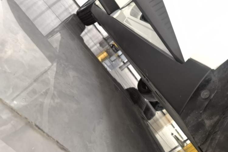 Used XPeng MONA M03 2025 620 Ultra-Long Range Plus Right Side Sill