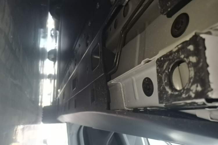 Used XPeng MONA M03 2025 515 Long-Range Plus Right Side Sill