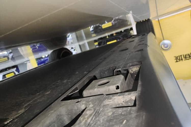 Used XPeng MONA M03 2025 600 with Ultra-Long Range Max Right Side Sill