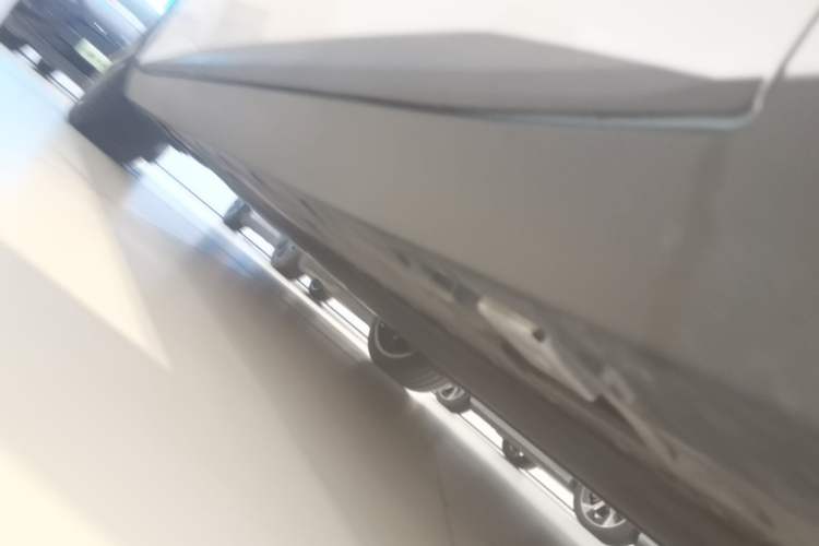 Used XPeng MONA M03 2025 600 with Ultra-Long Range Max Right Side Sill