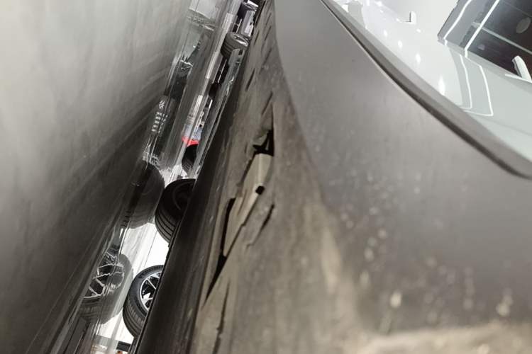 Used XPeng MONA M03 2025 600 with Ultra-Long Range Max Right Side Sill
