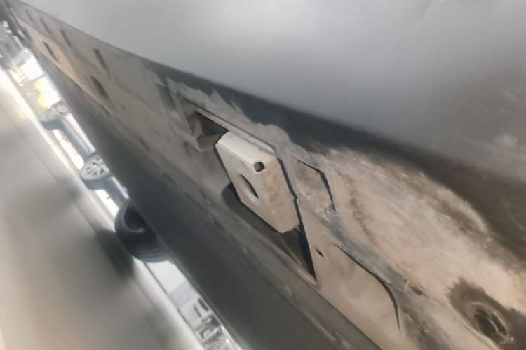 Used XPeng MONA M03 2025 600 with Ultra-Long Range Max Right Side Sill
