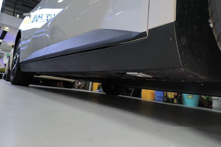 Used XPeng MONA M03 2025 502 Long-Range Max Right Side Sill