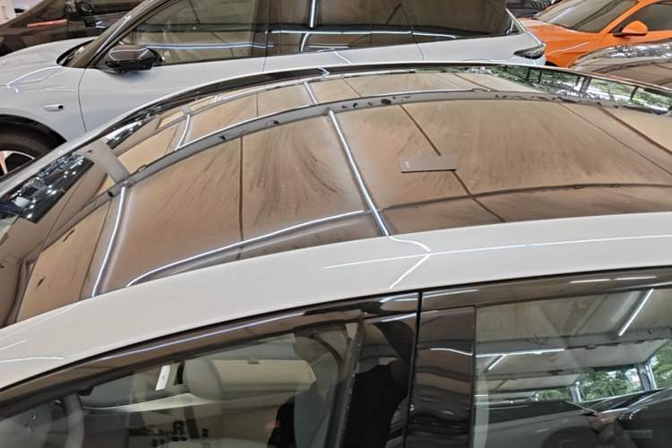 Used XPeng MONA M03 2025 600 with Ultra-Long Range Max Roof