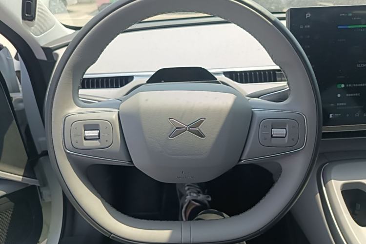 Used XPeng MONA M03 2025 600 with Ultra-Long Range Max Steering Wheel
