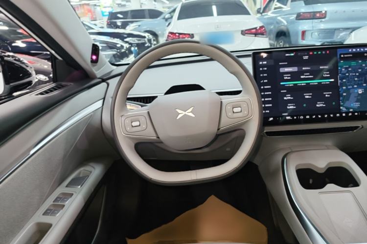 Used XPeng MONA M03 2025 600 with Ultra-Long Range Max Steering Wheel