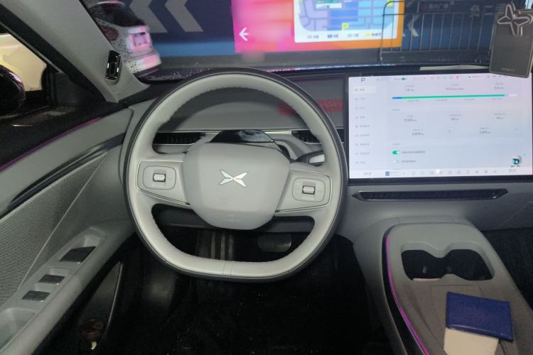 Used XPeng MONA M03 2025 600 with Ultra-Long Range Max Steering Wheel