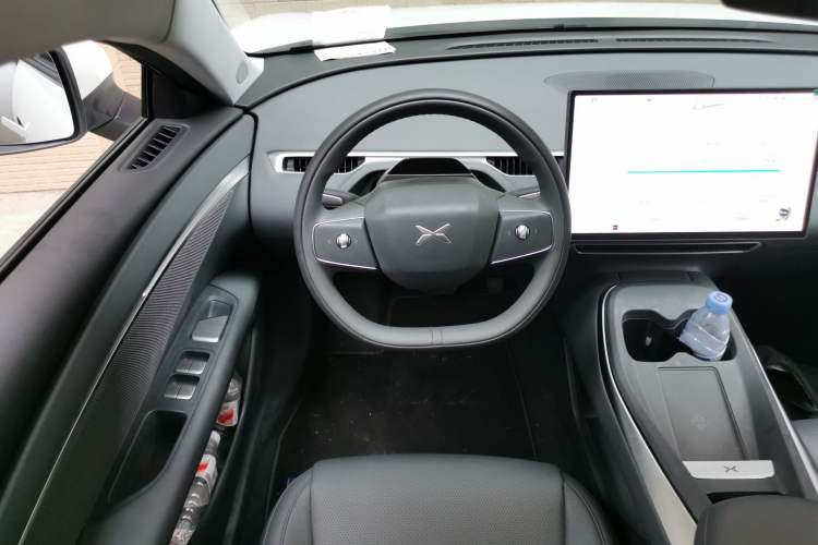 Used XPeng MONA M03 2025 620 Ultra-Long Range Plus Steering Wheel