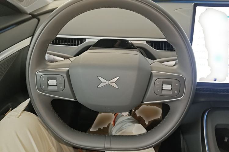 Used XPeng MONA M03 2025 600 with Ultra-Long Range Max Steering Wheel