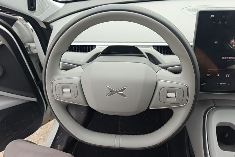 Used XPeng MONA M03 2025 600 with Ultra-Long Range Max Steering Wheel