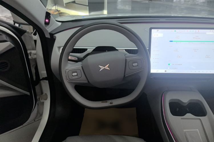 Used XPeng MONA M03 2025 600 with Ultra-Long Range Max Steering Wheel