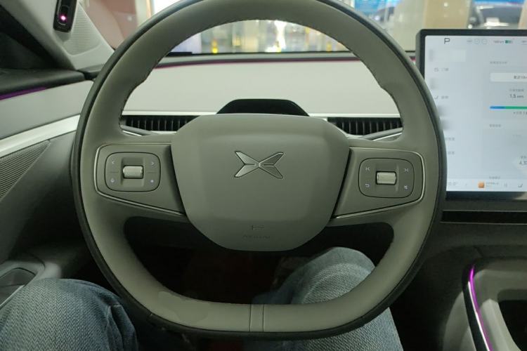 Used XPeng MONA M03 2025 600 with Ultra-Long Range Max Steering Wheel