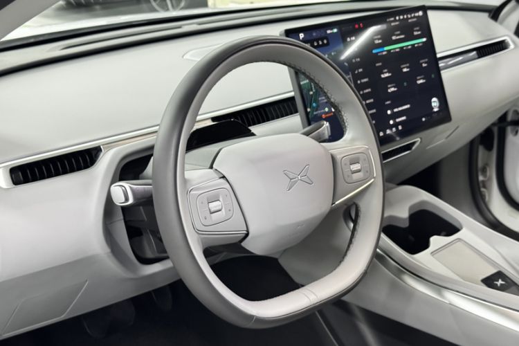 Used XPeng MONA M03 2025 600 with Ultra-Long Range Max Steering Wheel