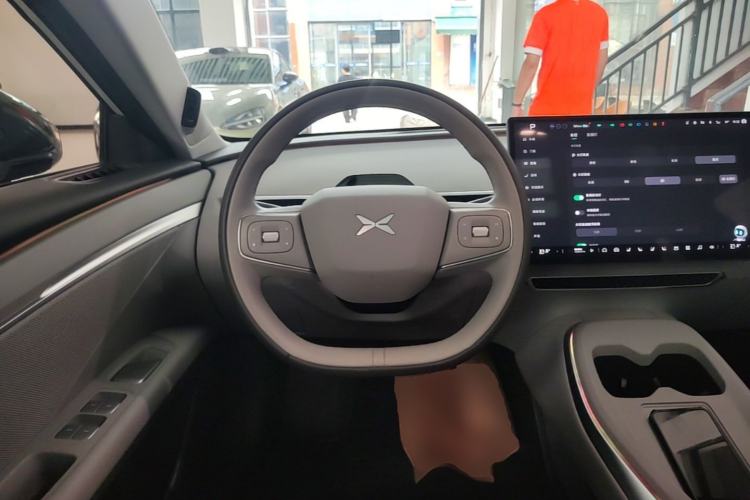 Used XPeng MONA M03 2025 600 with Ultra-Long Range Max Steering Wheel