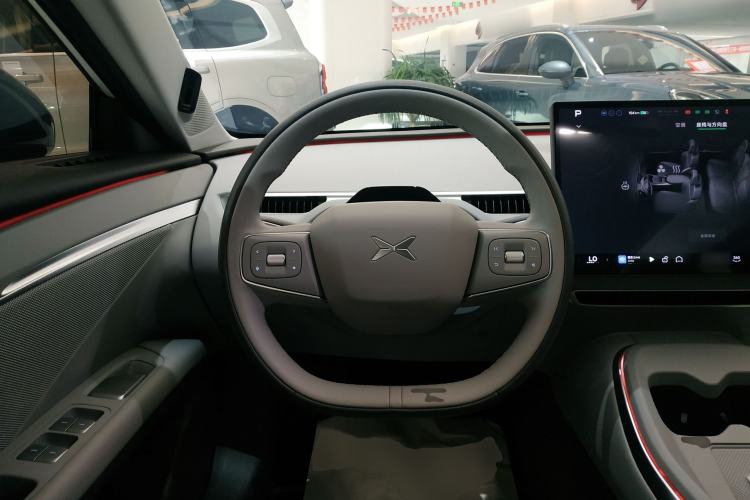 Used XPeng MONA M03 2025 600 with Ultra-Long Range Max Steering Wheel