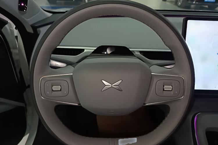 Used XPeng MONA M03 2025 600 with Ultra-Long Range Max Steering Wheel
