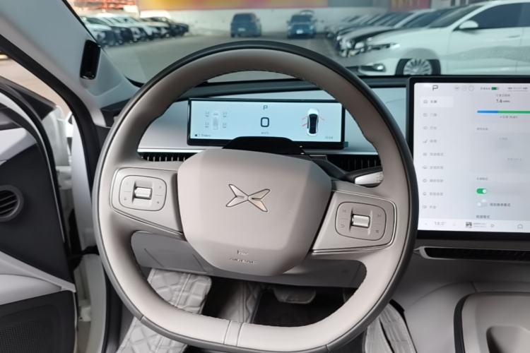 Used XPeng MONA M03 2025 600 with Ultra-Long Range Max Steering Wheel