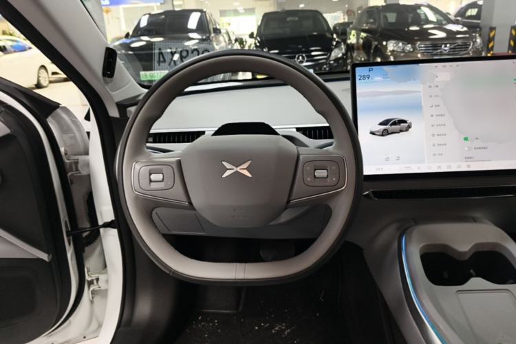 Used XPeng MONA M03 2025 600 with Ultra-Long Range Max Steering Wheel