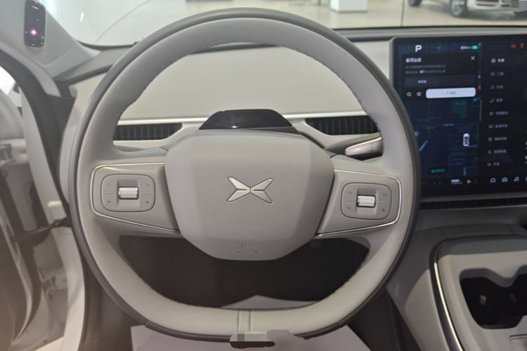 Used XPeng MONA M03 2025 600 with Ultra-Long Range Max Steering Wheel