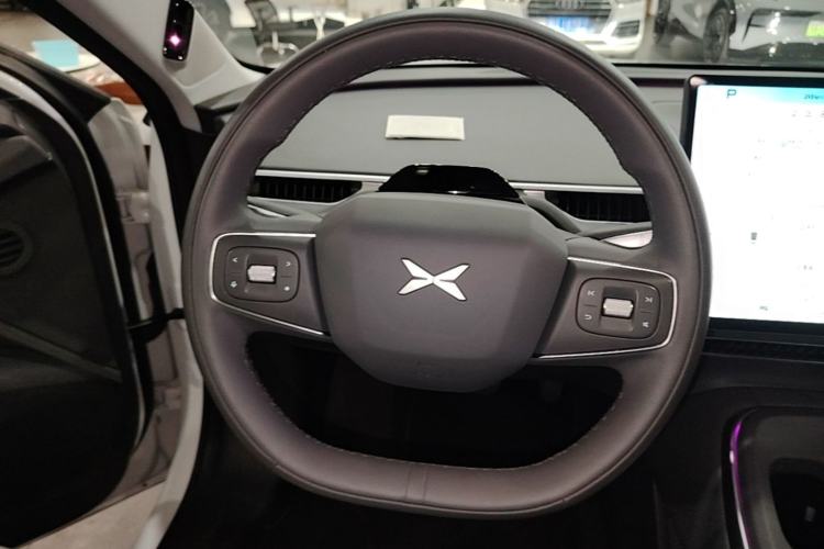 Used XPeng MONA M03 2025 600 with Ultra-Long Range Max Steering Wheel
