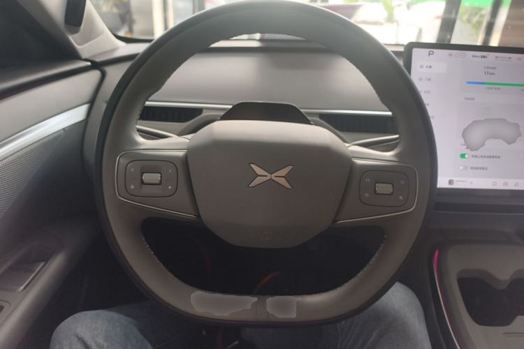 Used XPeng MONA M03 2025 600 with Ultra-Long Range Max Steering Wheel