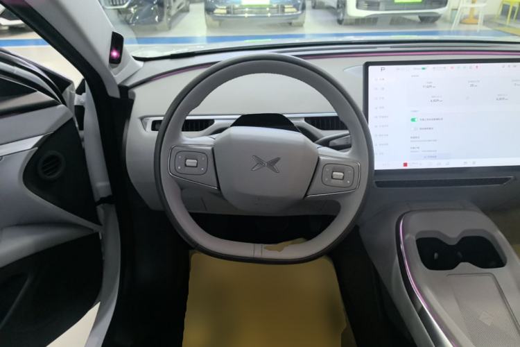 Used XPeng MONA M03 2025 600 with Ultra-Long Range Max Steering Wheel