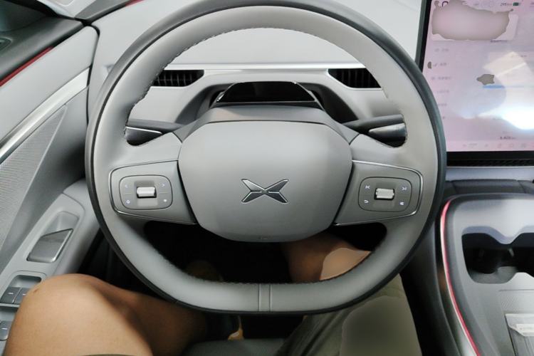 Used XPeng MONA M03 2025 600 with Ultra-Long Range Max Steering Wheel