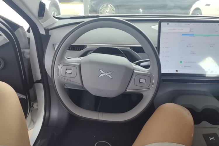 Used XPeng MONA M03 2025 600 with Ultra-Long Range Max Steering Wheel