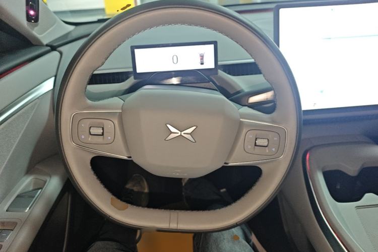 Used XPeng MONA M03 2025 600 with Ultra-Long Range Max Steering Wheel