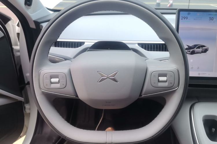 Used XPeng MONA M03 2025 600 with Ultra-Long Range Max Steering Wheel