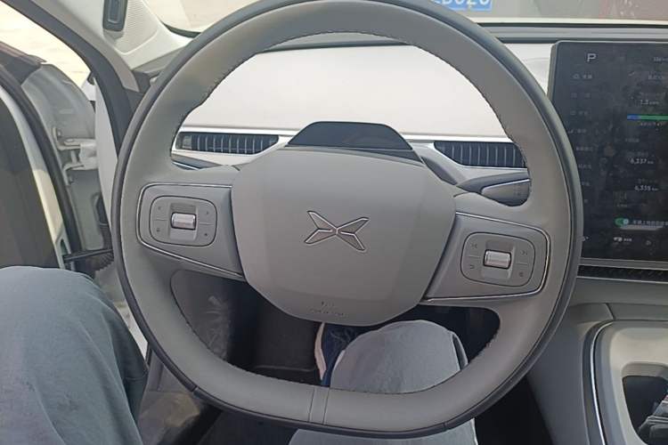 Used XPeng MONA M03 2025 600 with Ultra-Long Range Max Steering Wheel